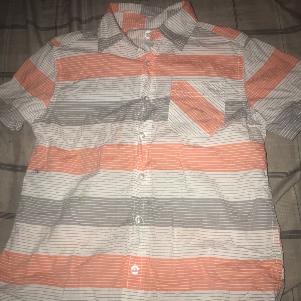 Boys shirt.